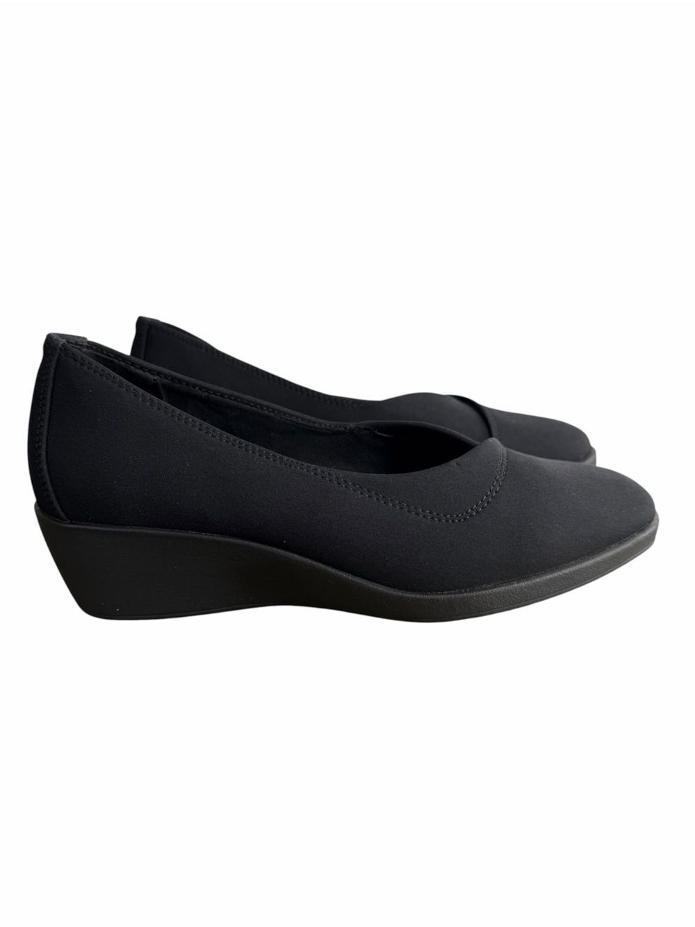 Aerosoles Taka Wedge Pump size 8M Black Fabric Stretch Square Toe